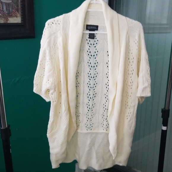 ❤Sweater - Picture 1 of 4